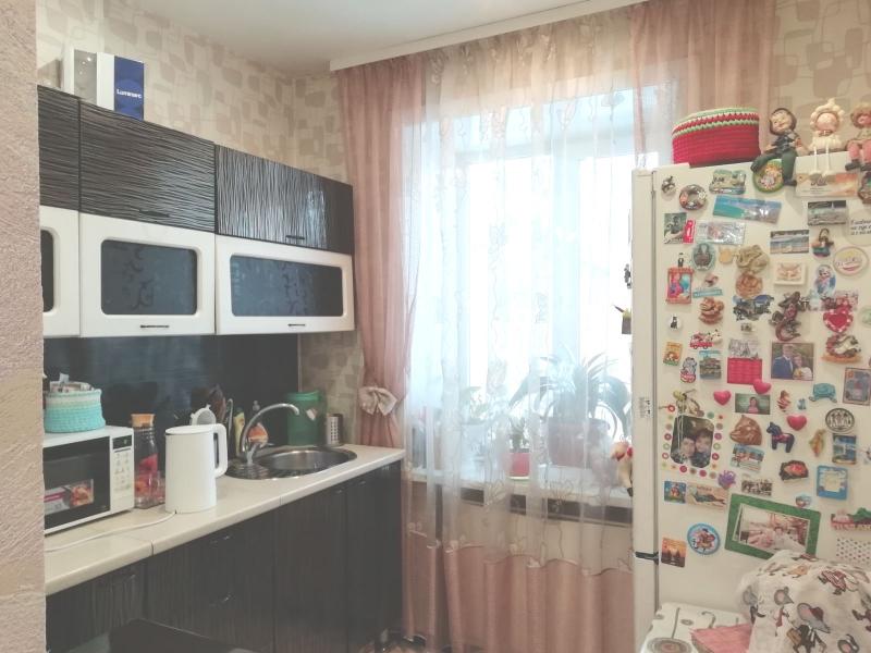 Продам квартиру в Ангарске по адресу -, 2, площадь 49 квм Недвижимость Иркутская  область (Россия)  Рассмотрим варианты обмена на трехкомнатную квартиру в близлежащих районах